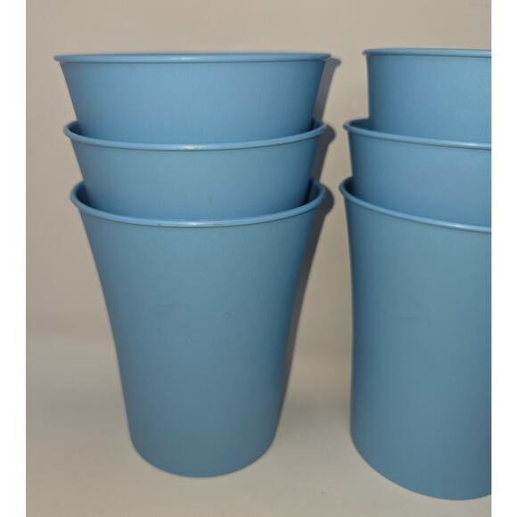 Vintage Plastic Bell Tumbler Lot of 12 Light Blue 8 oz Kiddie Cups Stackable - Picture 14 of 14